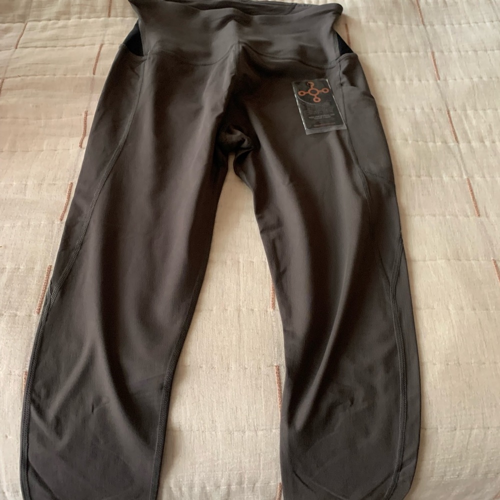 Tommy copper capris